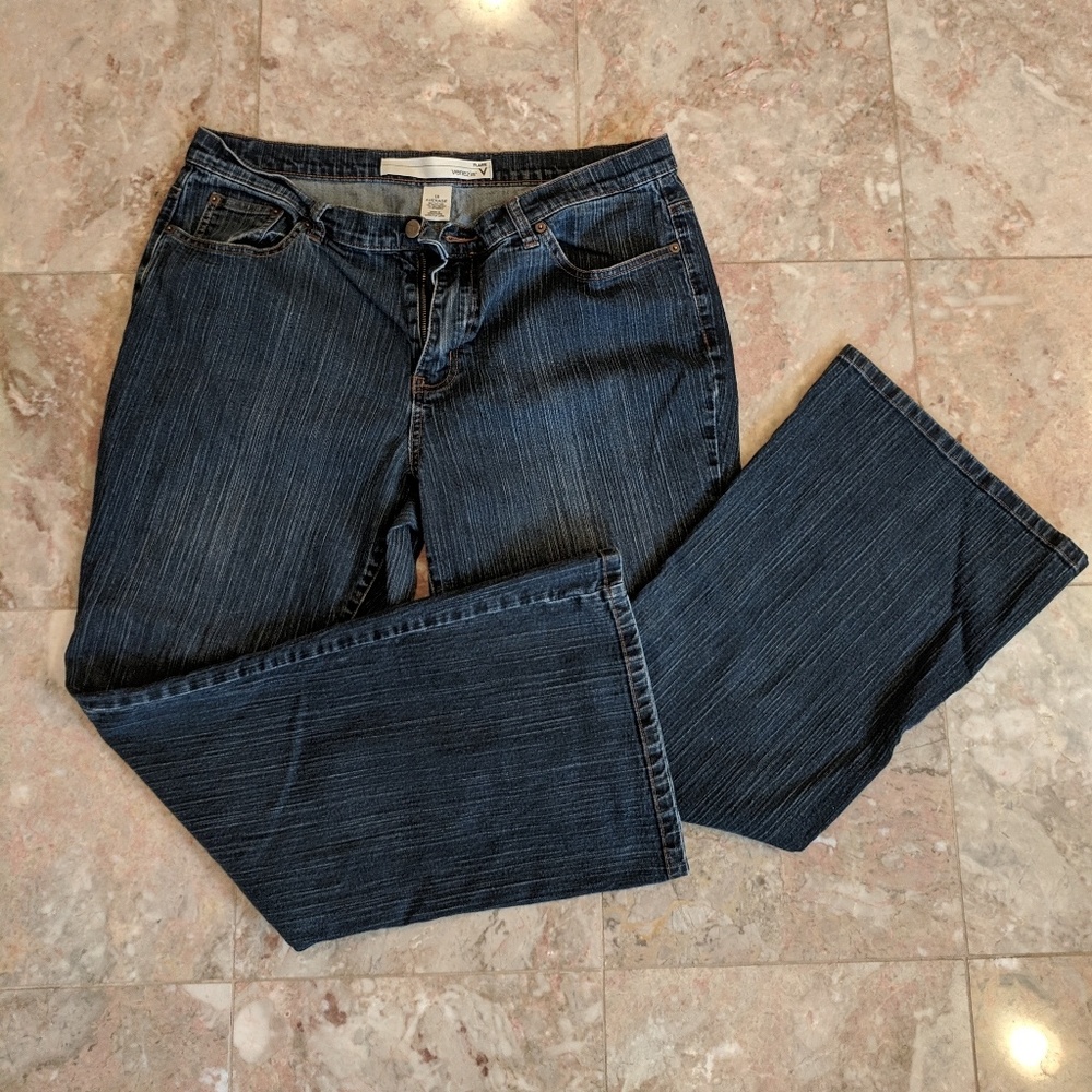 Venezia Flare Jeans 👖